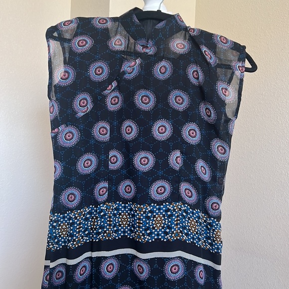 Printed sleeveless maxi dress - Picture 2 of 4